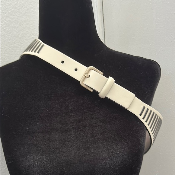 Calvin Klein Ivory Leather Belt with Black Lace Stripes and Gold Hardware - Picture 3 of 14